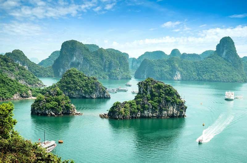 ha long bay in vietnam